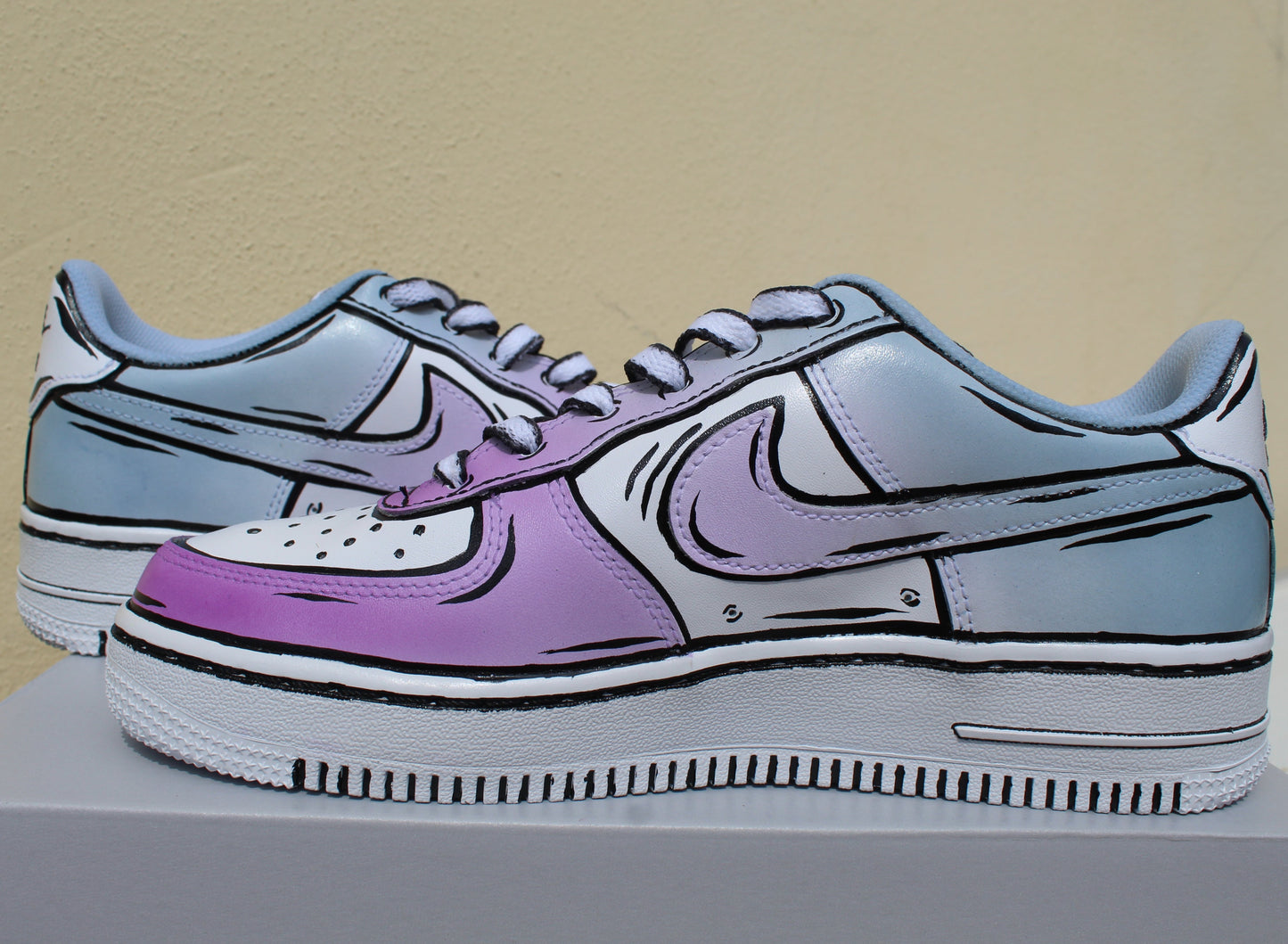 Air Force 1 Cartoon Gradient - Sunlight Reactive